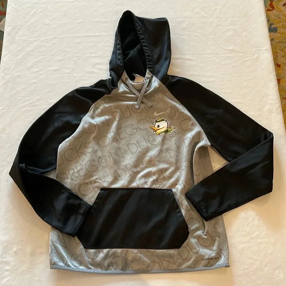 Nike University of Oregon Ducks  Pullover Hoodie Sweatshirt women’s medium EUC - Picture 1 of 4